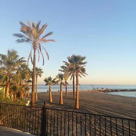 Valentunana 12 Apartman *